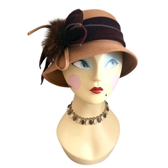 Vintage Galliano Sorbatti Italian Wool Cloche Hat with Velvet & Fur Detail ITALY main image 6